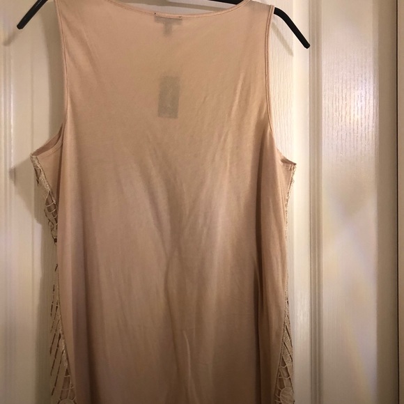 Taupe Lace Shell - Picture 5 of 5